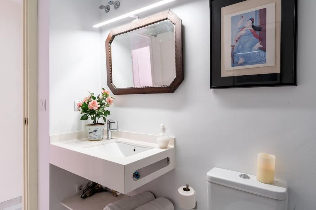 Apartamentos Rg, San Vicente 22 Sewilla Zewnętrze zdjęcie