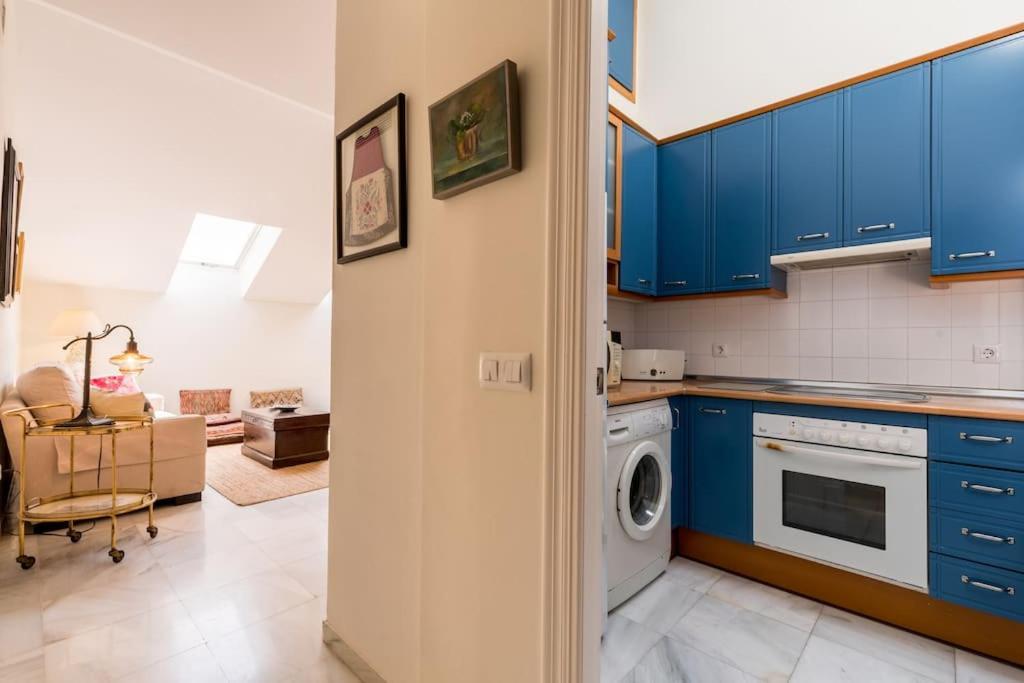 Apartamentos Rg, San Vicente 22 Sewilla Zewnętrze zdjęcie